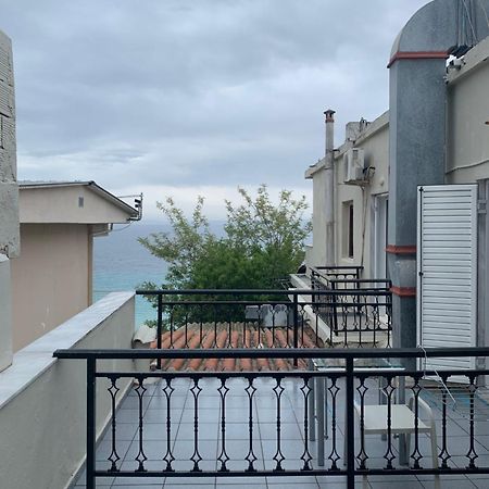 Gr Apartments Sea View Kallithea  外观 照片