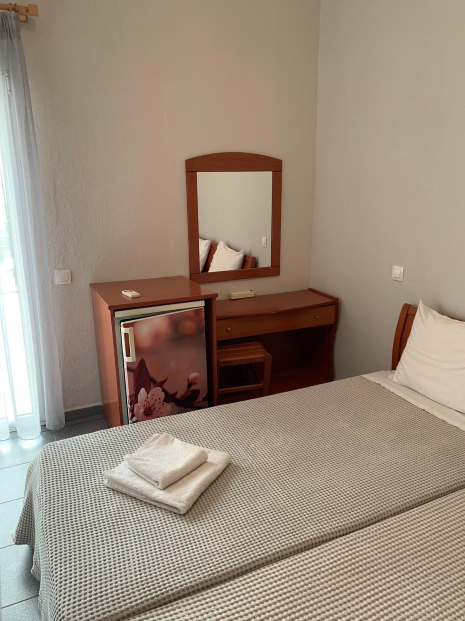 Gr Apartments Sea View Kallithea  外观 照片